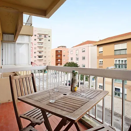 A O - Aires Daire Peniche